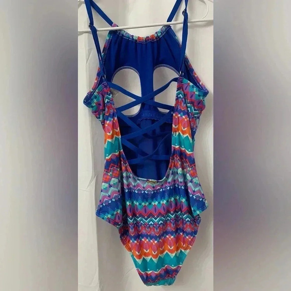 Women’s JANTZEN FARAH One Piece Crisscross Shirred Sides Swimsuit Size 8 EUC - Picture 4 of 9